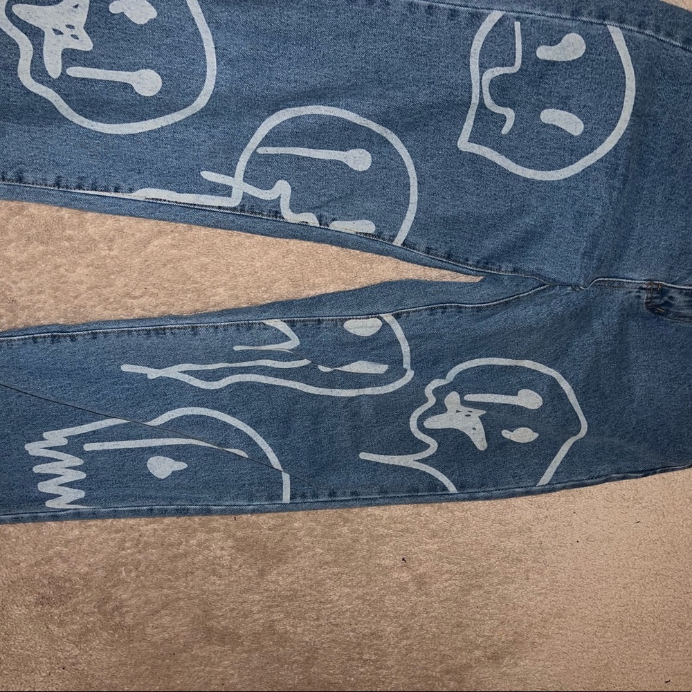 smiley blue jeans